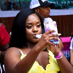 Meet your Posher, Meteka